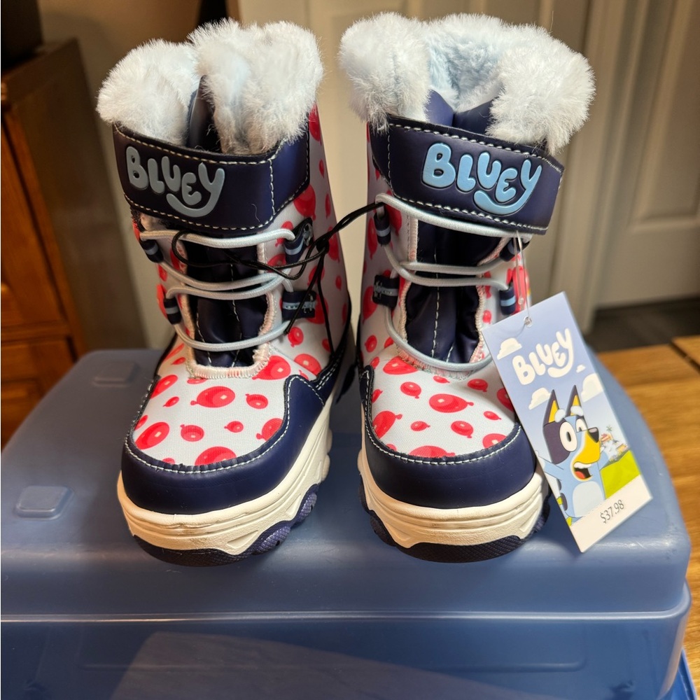 Bluey Toddler kids winter boots with faux firm trim